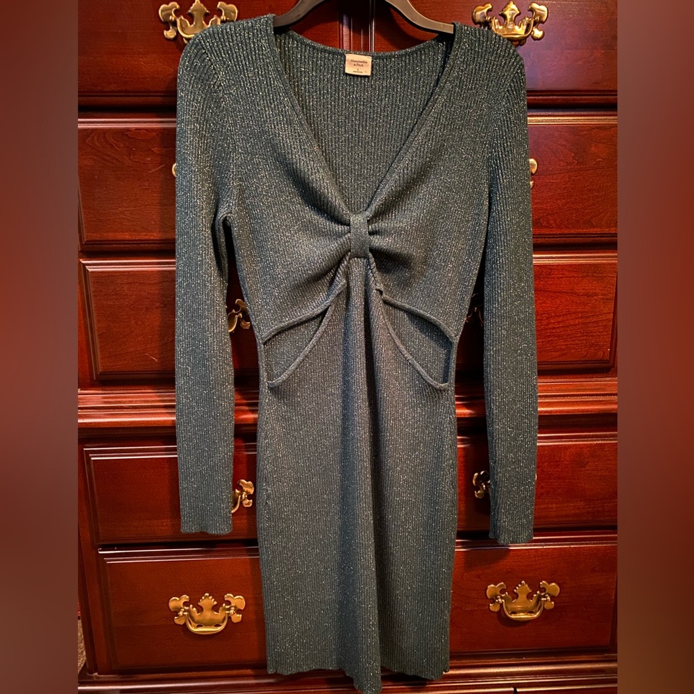 Abercrombie & Fitch Metallic Green Shimmer Long-Sleeve Midi Sweater Dress NWOT